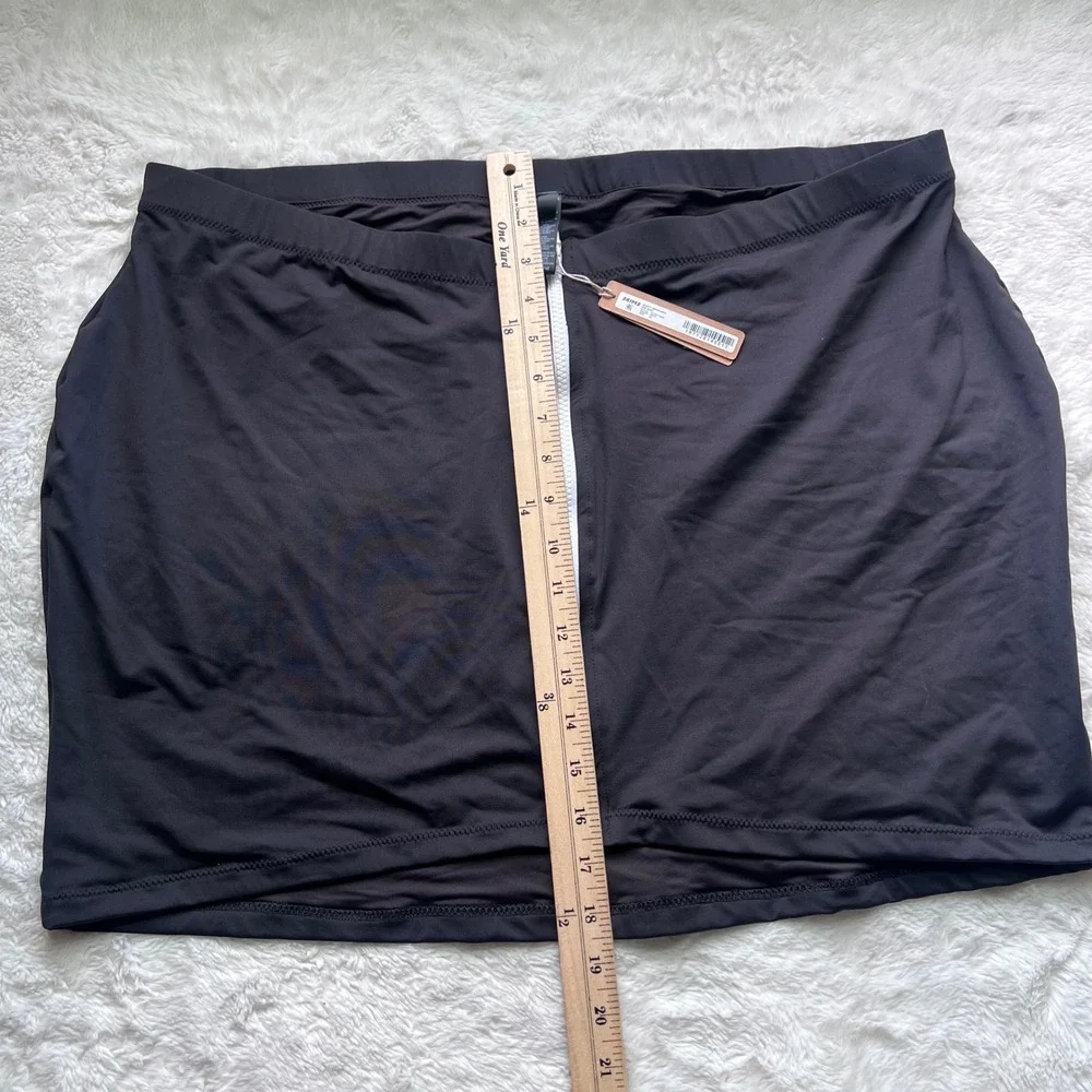 SKIMS Sporty Zipper Swim Mini Skirt Onyx Black Plus Size 4X CU-SKT-3024 NEW
